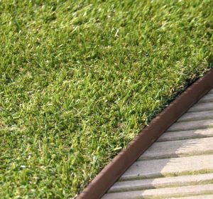 Multi Edge Artificial Grass Edging – Unreal Gardens